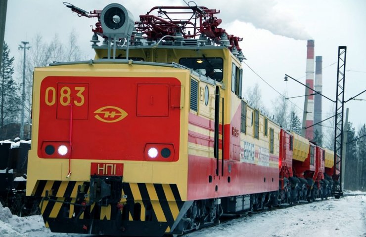 New NP-1 locomotive launched at EVRAZ KGOK