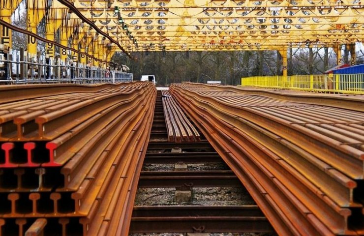 Железнодорожные заказы стимулируют сталелитейный бизнес Индии