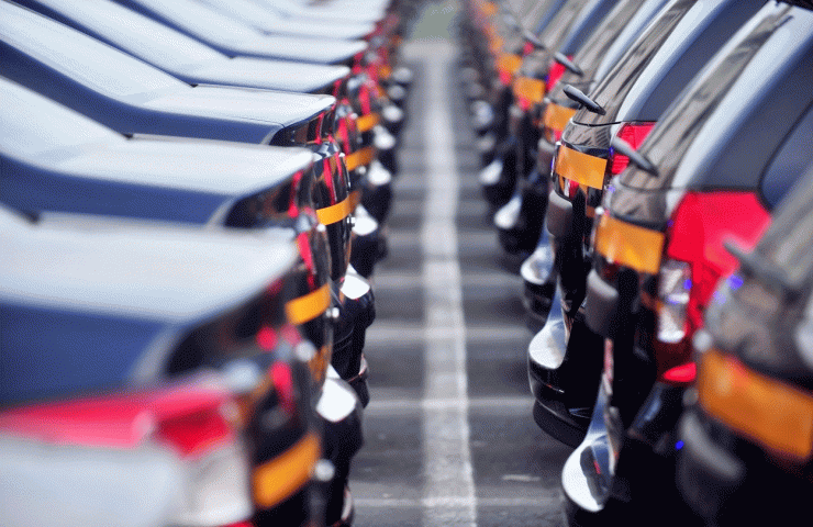 Виробництво автомобілів у Великобританії впало на 18 відсотків в січні