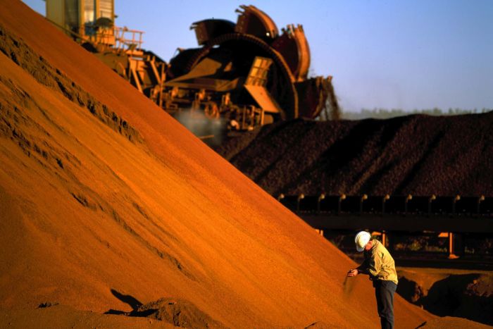 China iron ore exchange prices rise 3 percent
