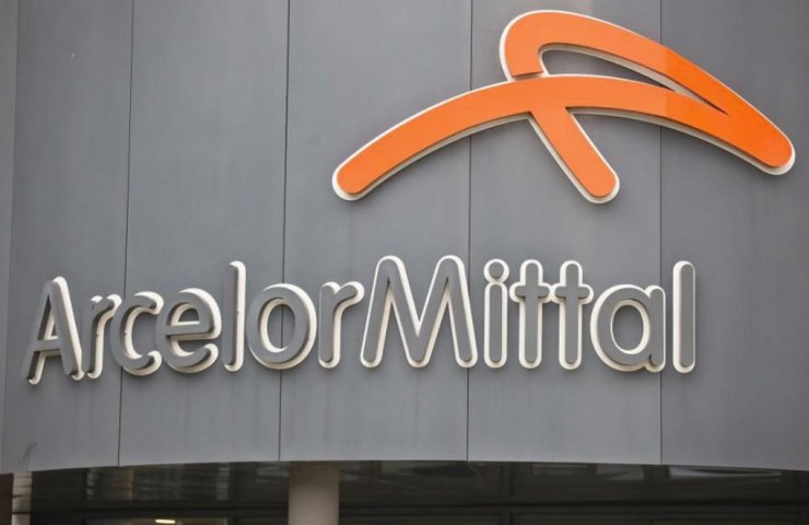 ArcelorMittal заявила о существенном падении прибыли из-за низких цен на сталь