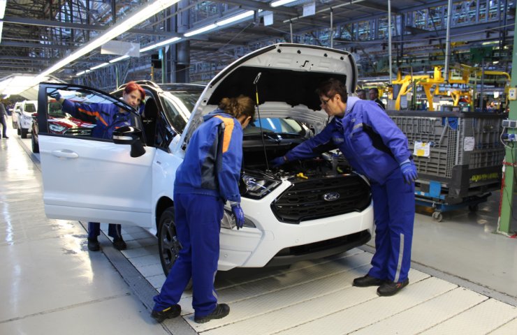 Ford планирует масштабные сокращения персонала в Европе