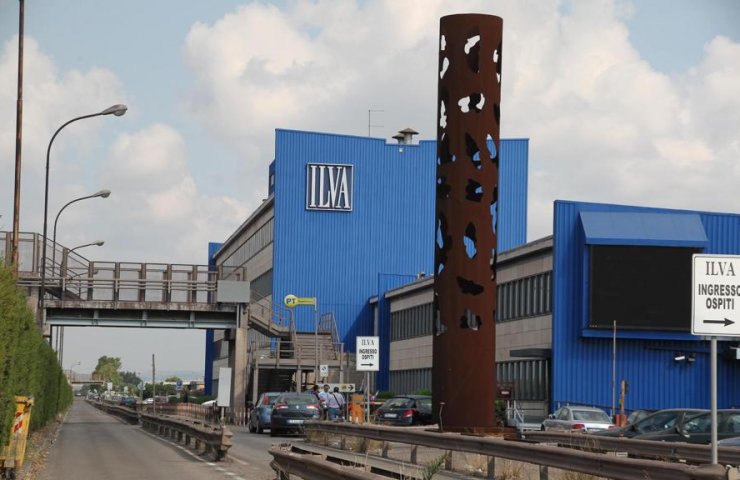 ArcelorMittal погрожує закрити найбільше сталеливарне підприємство Європи