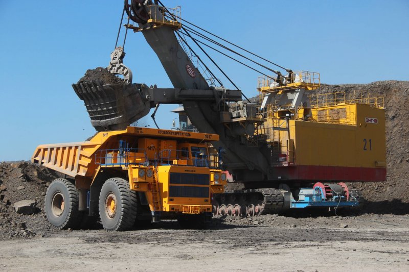 Miners of MC "Kuzbassrazrezugol" set a world record for shipment on EKG-18