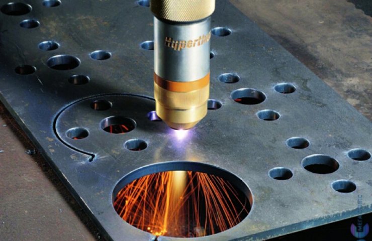 History and modernity of laser metal cutting