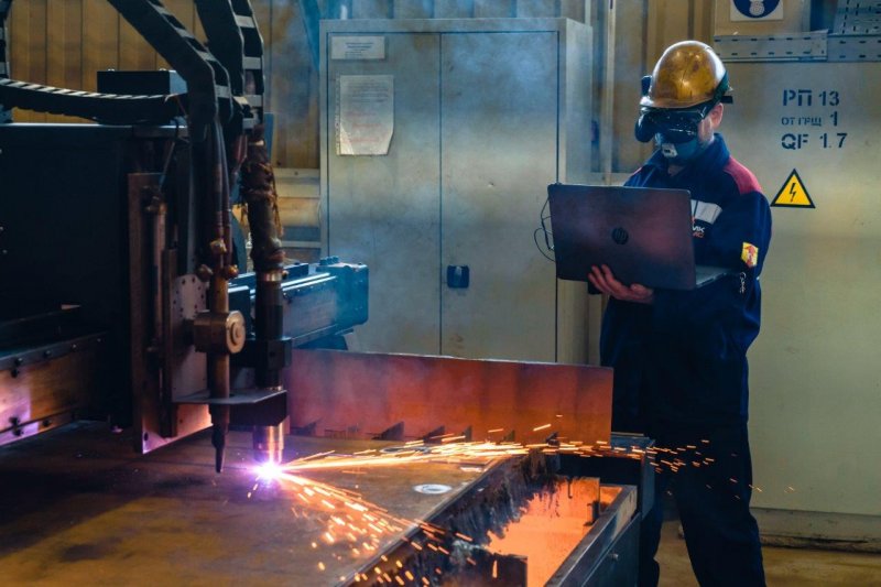 JSC "Uralelectromed" will increase metal processing by 40% due to a new plasma cutting machine