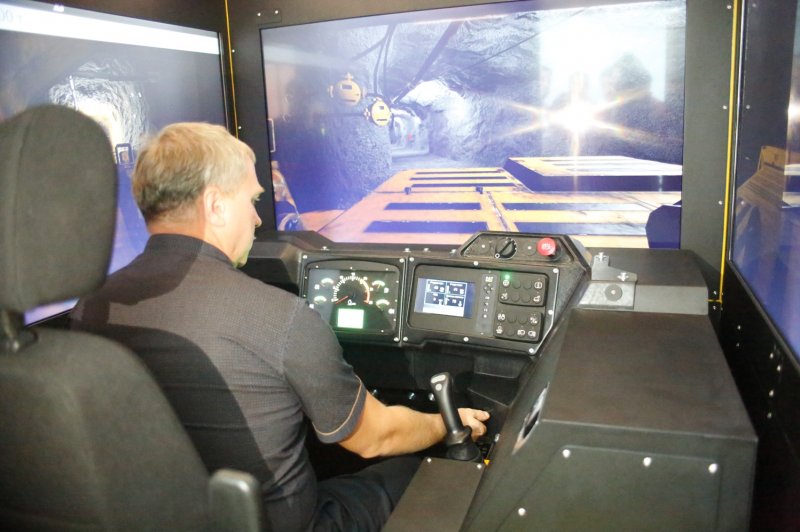 Gaysky GOK will train future operators of LHD using a simulator