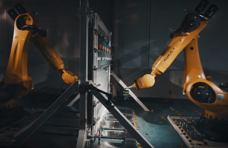 Nissan создал роботов для изготовления запчастей для снятых с производства автомобилей