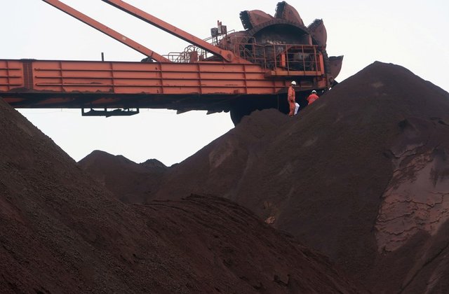 Brazilian Vale ready to crash global ore prices