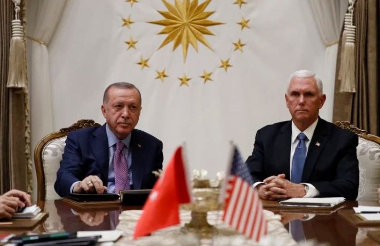 Турция и США договорились о прекращении огня на северо-востоке Сирии