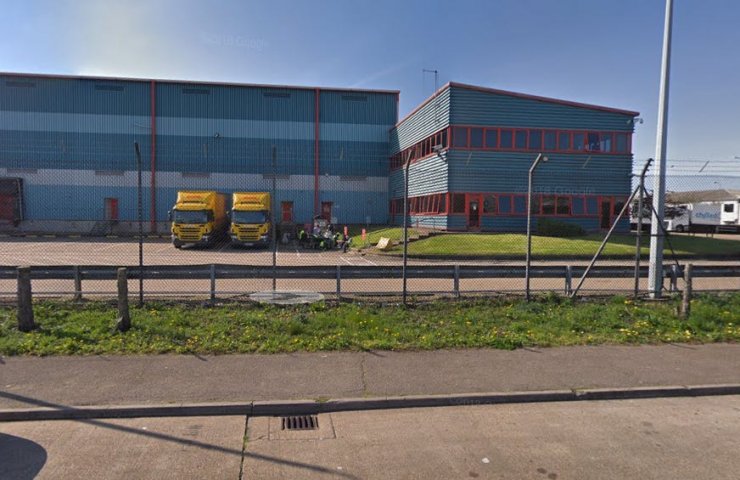 Truck with 39 corpses found in British Essex, mass murder suspect arrested