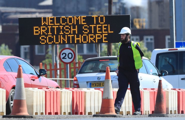 British Steel tries to sell to Turks with the help of a dubious consultant