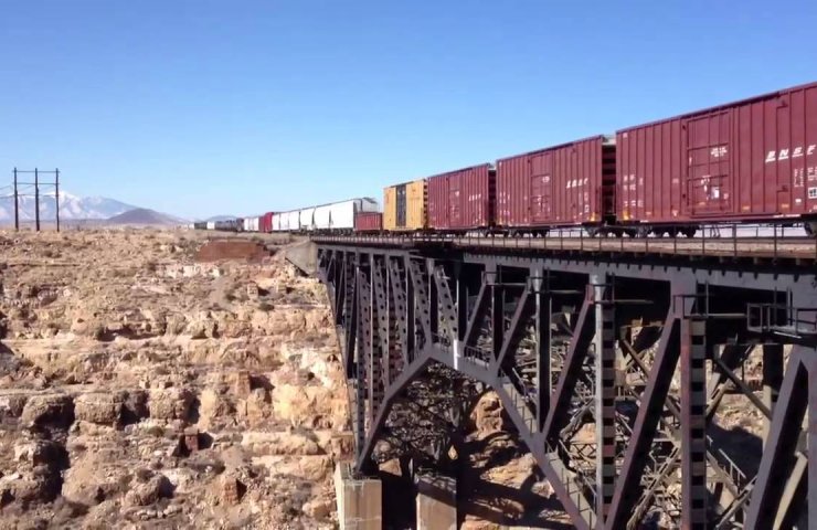 Climate change will destroy every fourth bridge in the US