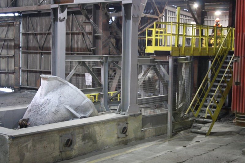 Polymetals Production has launched an installation for cleaning ladles from deposits