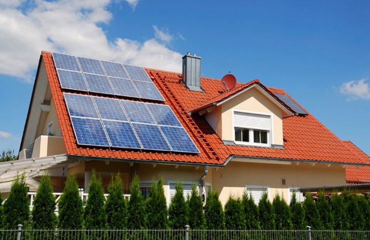 ДТЕК Ріната Ахметова буде випускати сонячні панелі під брендом Yasno