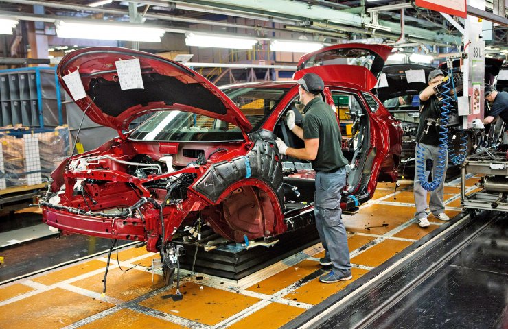 У Nissan оголосили про падіння продажів в Європі і Росії на 20%