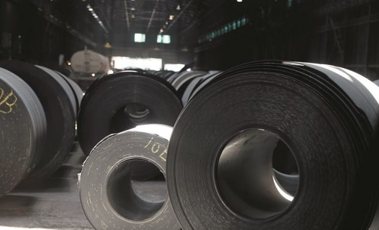 World steel prices fell to the lowest level in the last three years