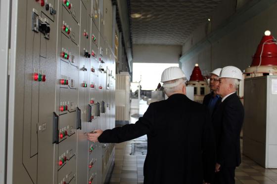Генеральный директор Укргидроэнерго проинспектировал работу Каховской ГЭС