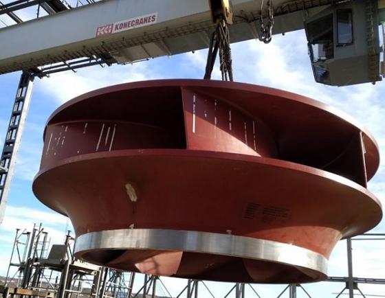 Photo: On the Dniester PSP mounted impeller weighing 120 tons