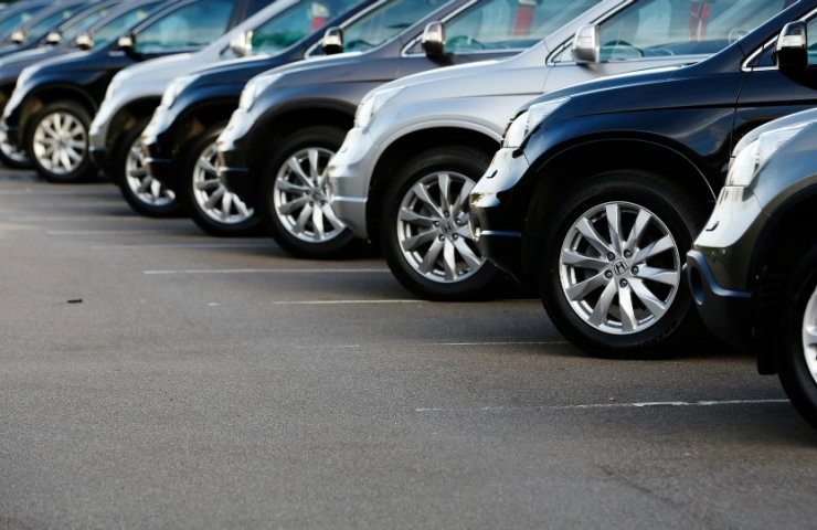 Demand for new cars is falling in Ukraine