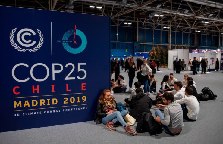 COP25: "Green revolution" and a tax on emissions