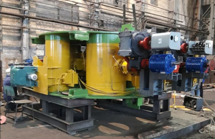 JSC dneprotyazhmash shipped at Zaporozhye metallurgical equipment