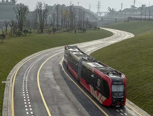 China launched an unmanned electric train on the drawn on asphalt tracks