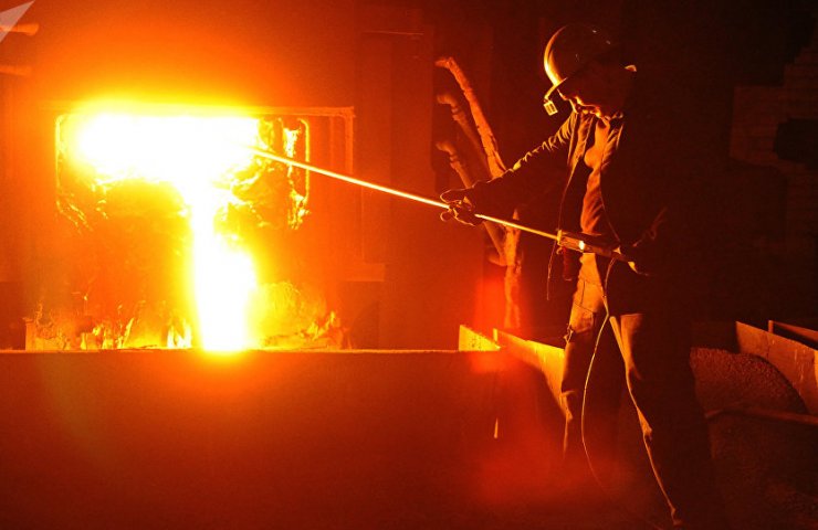Російські металурги скоротили виробництво сталі і прокату в листопаді