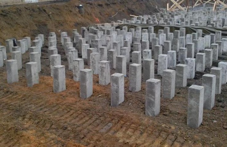 Where in Moscow to order the installation of reinforced concrete piles at an affordable price