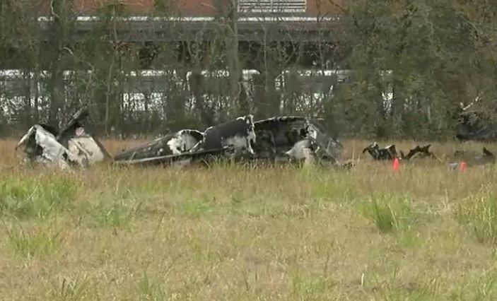 По меньшей мере 5 человек погибли в авиакатастрофе возле аэропорта Луизианы