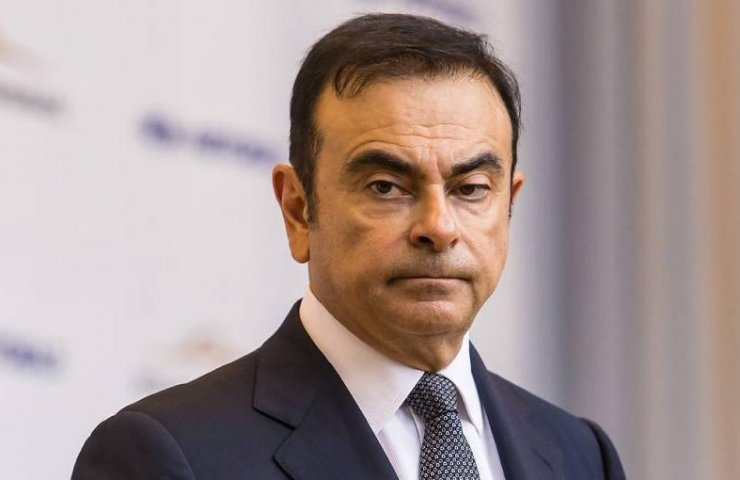 Interpol requires to arrest of Lebanon's former head of Nissan Carlos Ghosn