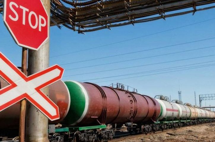 Україна готується до зупинки поставок нафтопродуктів з Білорусі