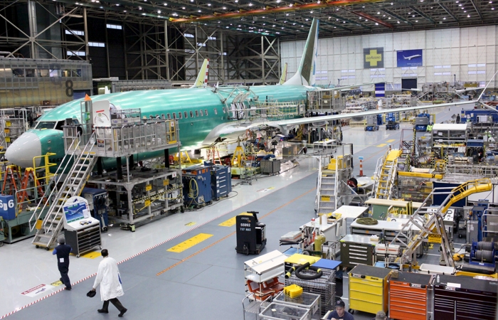 Boeing offers three thousand employees go to another job