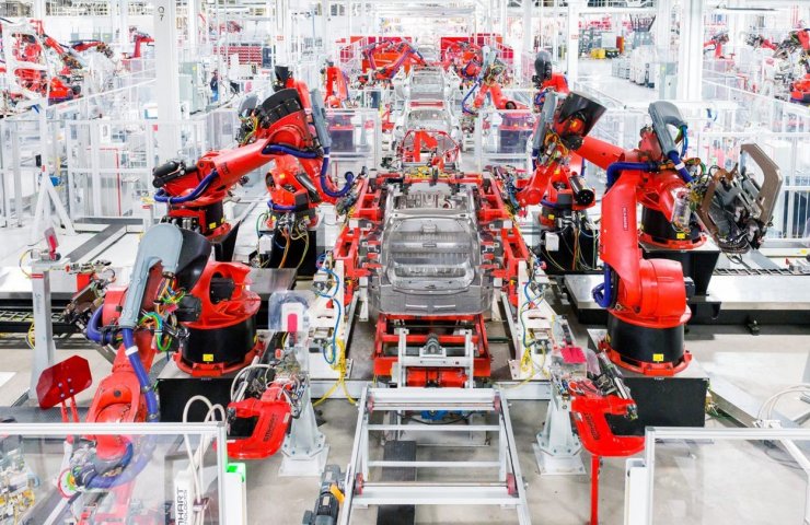 Tesla представила новые алюминиевые сплавы для деталей электромобилей