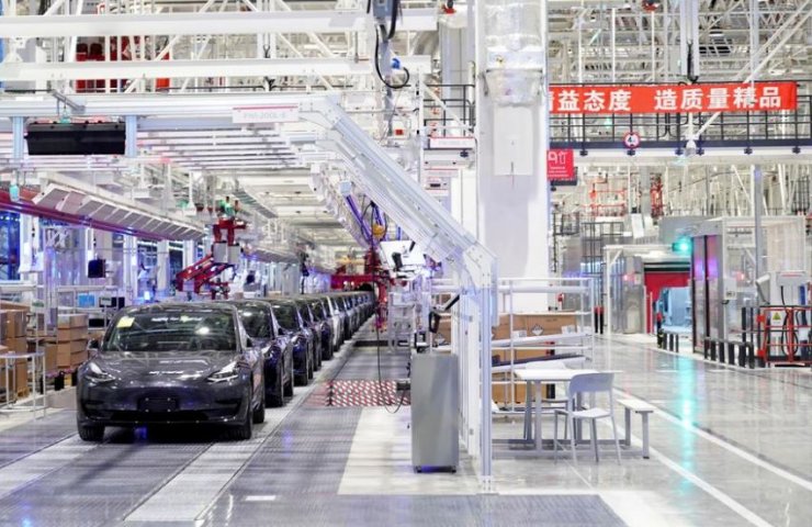 Shanghai authorities will help Tesla to resume production of cars in the epidemic of the coronavirus