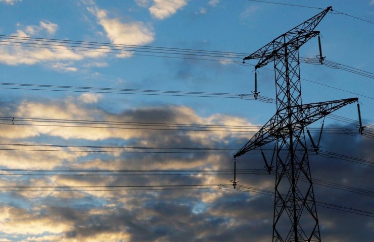 В «Донбассэнерго» заявили о «чрезвычайно критической ситуации» в объединенной энергосистеме Украины