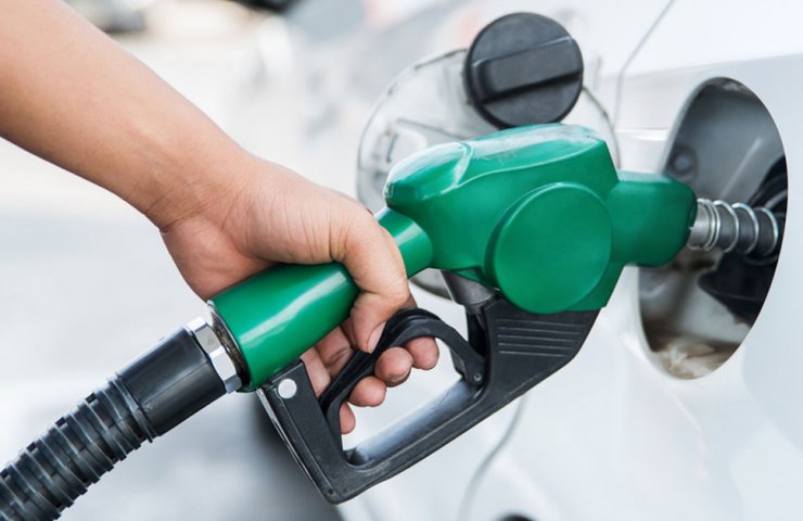 Since the beginning of the year cost of fuel at filling stations in Ukraine has decreased by 2-3%