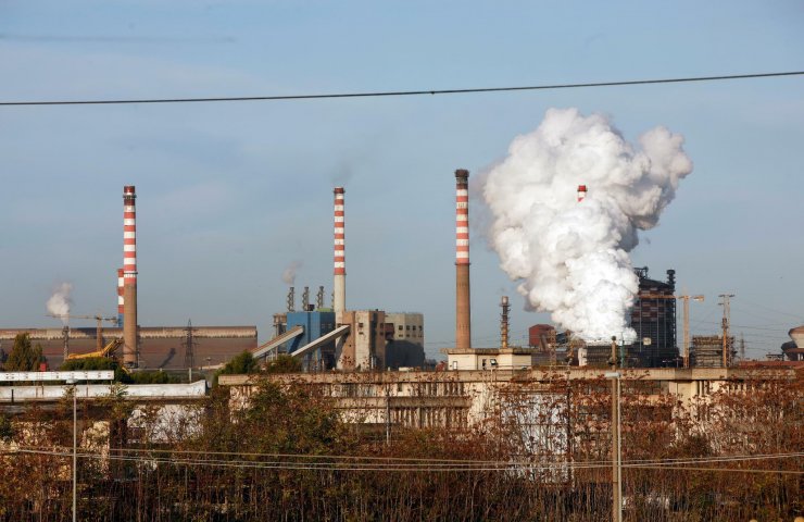 The Italian government managed to persuade ArcelorMittal to continue working in Taranto