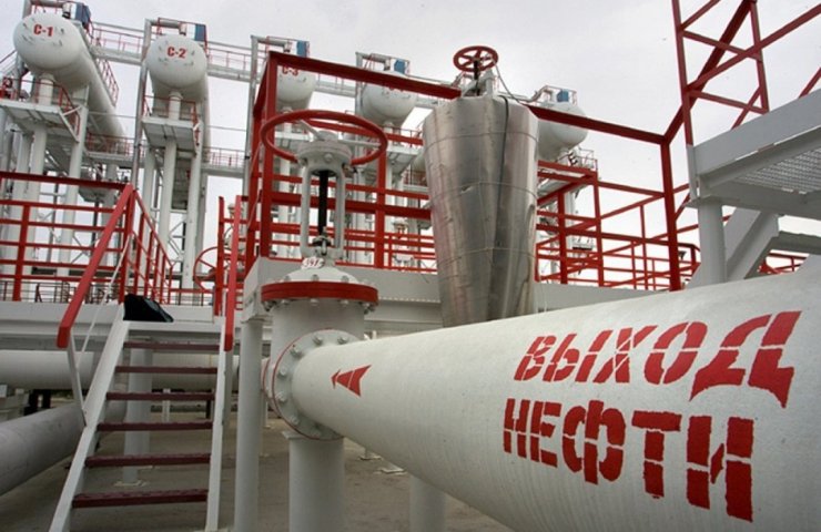 Belarus for the first time since 2011 began importing oil through Ukraine