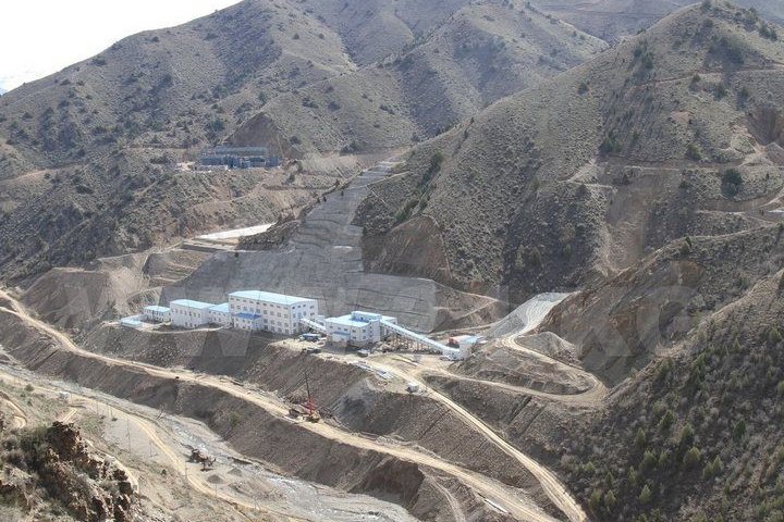 В Кыргызстане из-за коронавируса остановлены три горнодобывающих предприятия