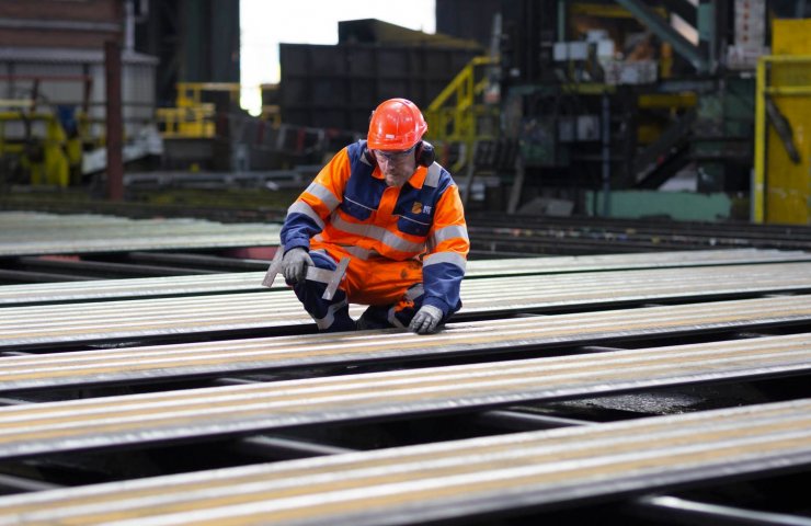 Китайская компания Jingye завершила приобретение активов British Steel и готова инвестировать 1,5 млрд долларов