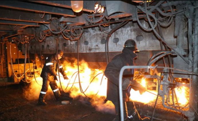 Днепровский металлургический комбинат в апреле перевыполнил производственный план