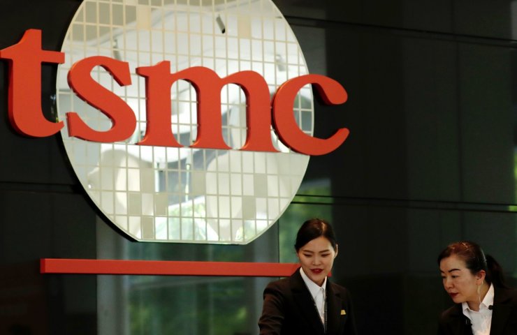 Тайваньский производитель микросхем TSMC переносит производство в США