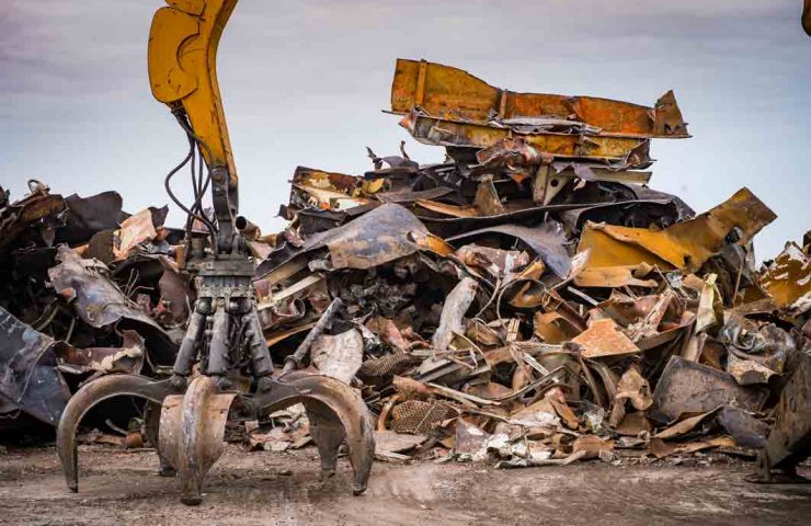 Ukrainian enterprises reduced the export of ferrous scrap in half