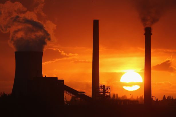 Работники голландского завода Tata Steel объявили бессрочную забастовку