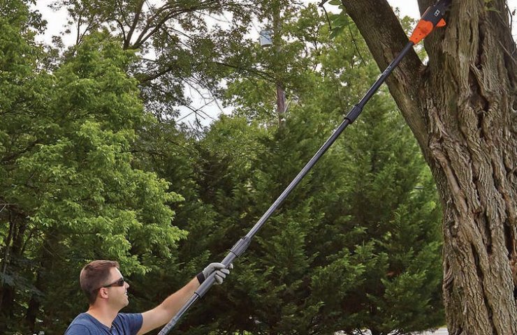 Garden electric shears Black+Decker LPP120