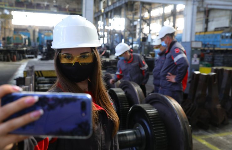 Iron production at Zaporizhstal soared 28%