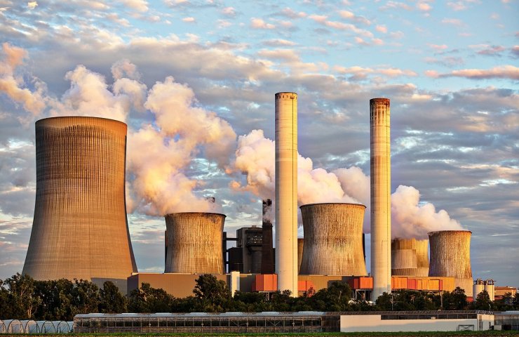 Японія закриє дві третини вугільних електростанцій