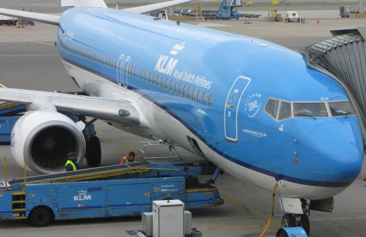 Еврокомиссия утвердила 3,4 миллиарда евро помощи нидерландской авиакомпании KLM