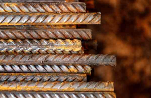 In two weeks, steel prices in the United States rose by 25%